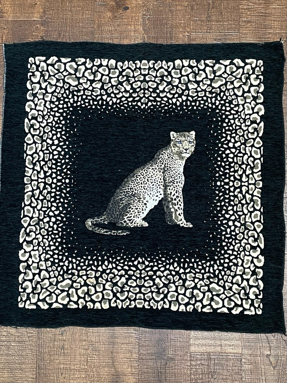 Leopard Decorative Cloth Wall Hanging with Center Cat Motif